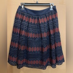 Trina Turk A-line lace skirt size 6 never worn waist 30” length 21” $37